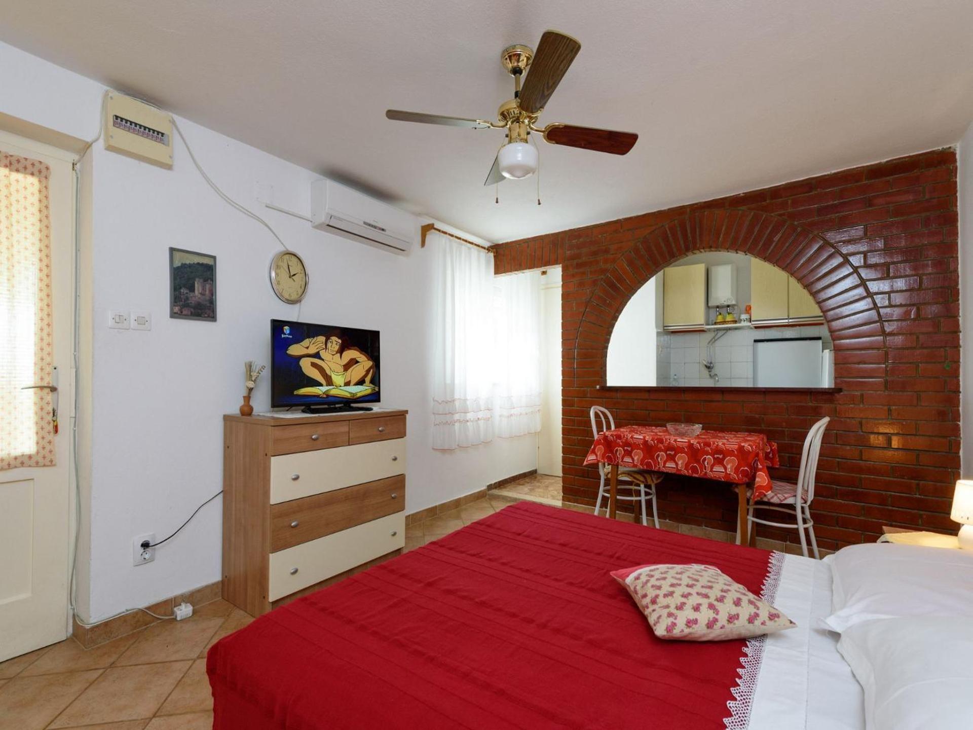 Apartments Mihaela Trogir Zewnętrze zdjęcie